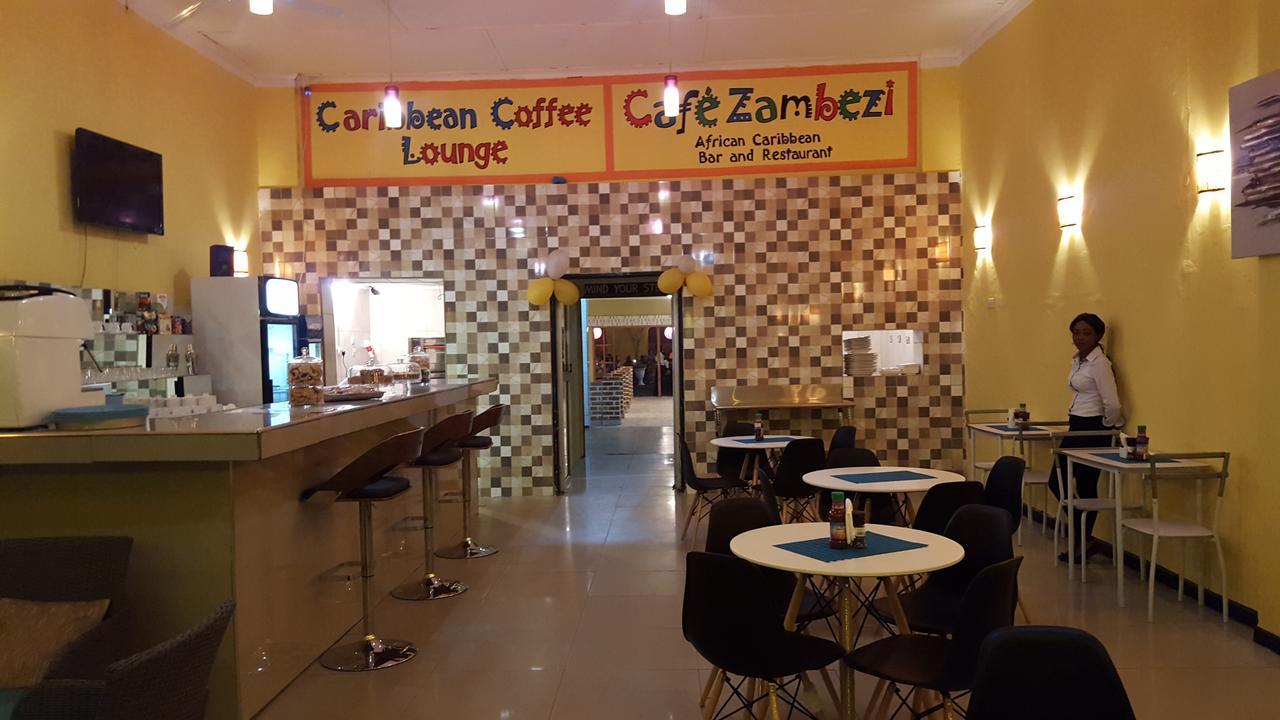 リビングストン Cafe Zambezi House Of Africaホステル エクステリア 写真
